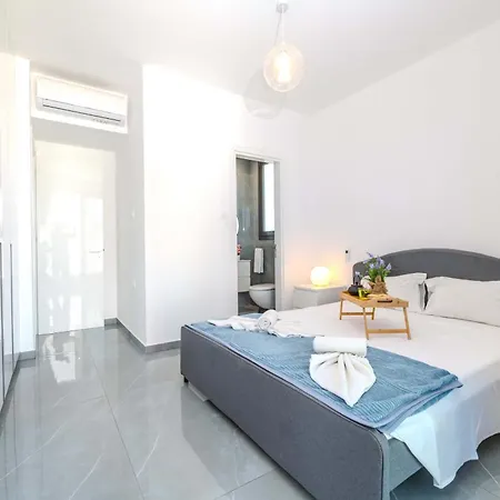 By The - Aura Villa *