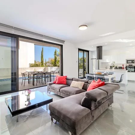 فيلة By The - Aura *